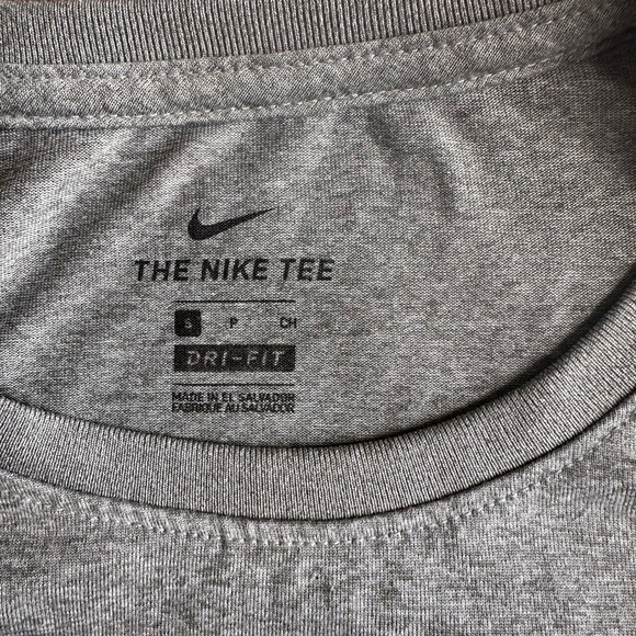 Nike Gray Tank Top - Picture 2 of 7